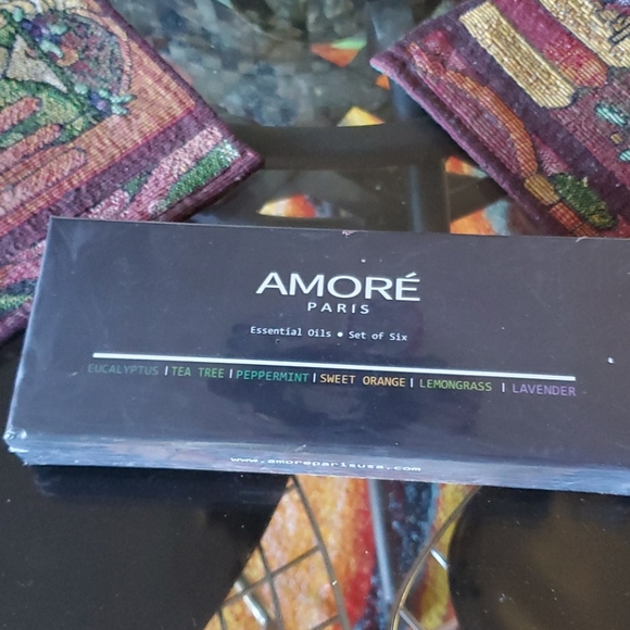 Aromatherapy 🛢 oils boxed - Picture 1 of 4